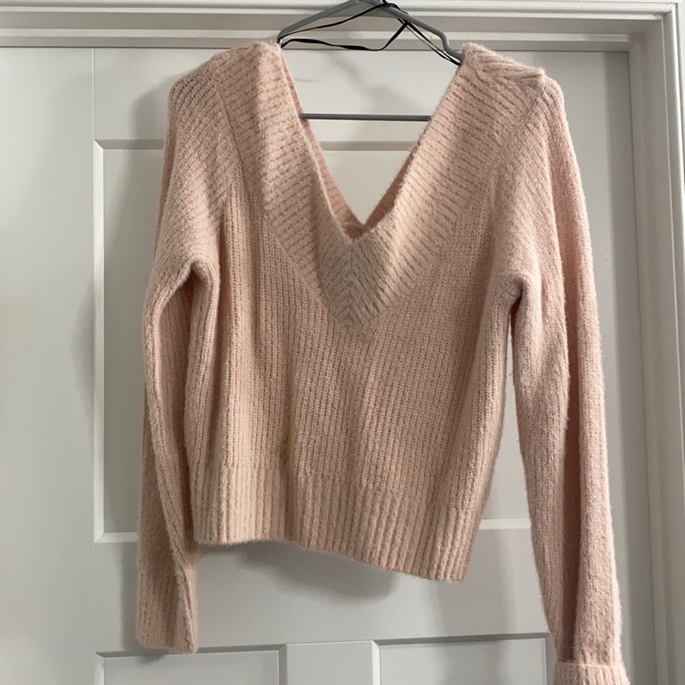 H&M pink sweater - women’s - small